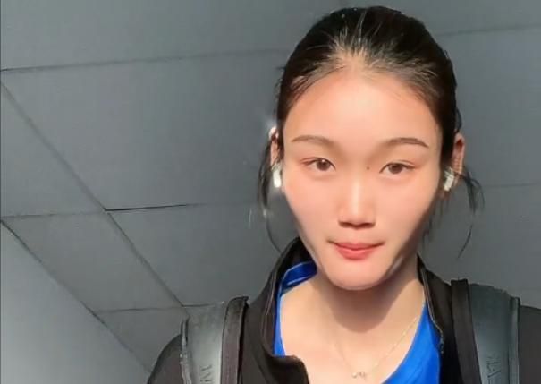 亚洲人妖网